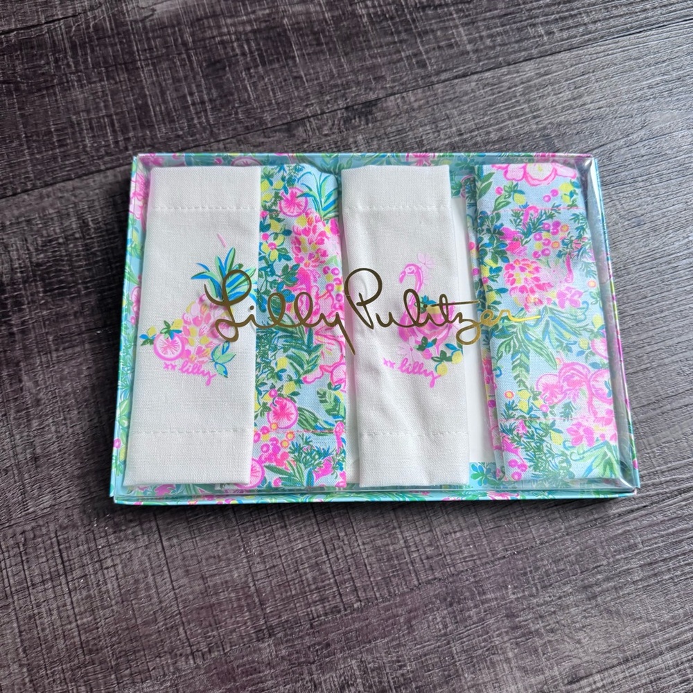 Lilly Pulitzer Vibrant Floral napkins
